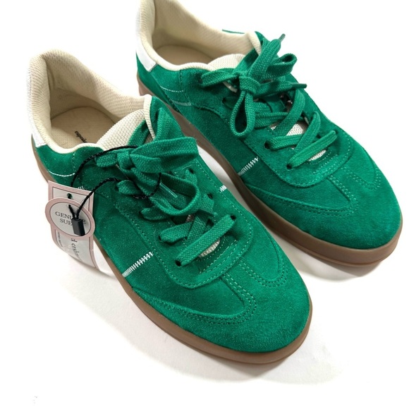 cupcakes & cashmere Shoes - New Cupcakes And Cashmere Suede Sneakers Shoes Green